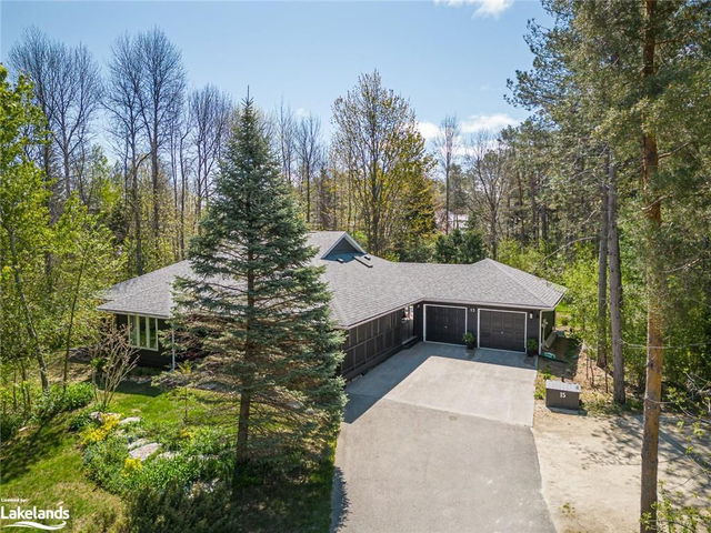 15 Forest Drive
