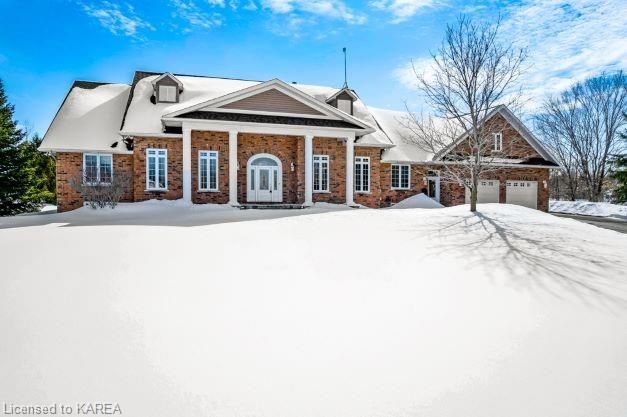 8246 Rodney Farm Drive