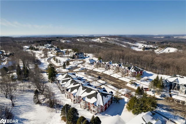 2002/2003 - 90 Highland Drive