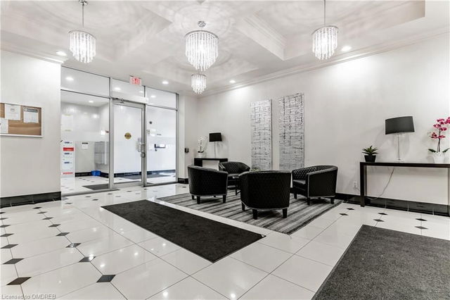 404 - 5327 Upper Middle Road