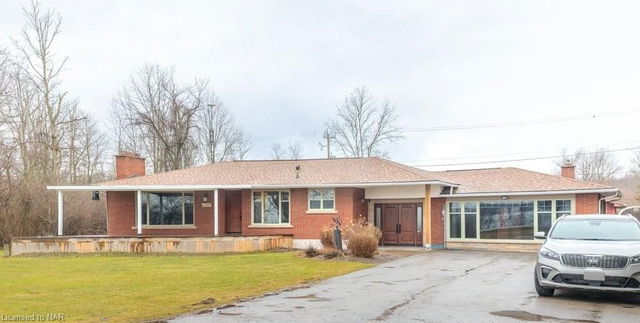 2803 Niagara Parkway