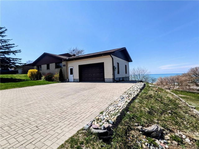 640 Huron Terrace