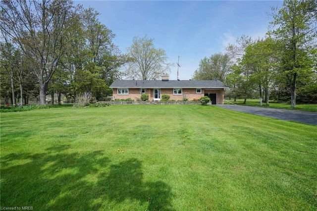 1075 Burnhamthorpe Road