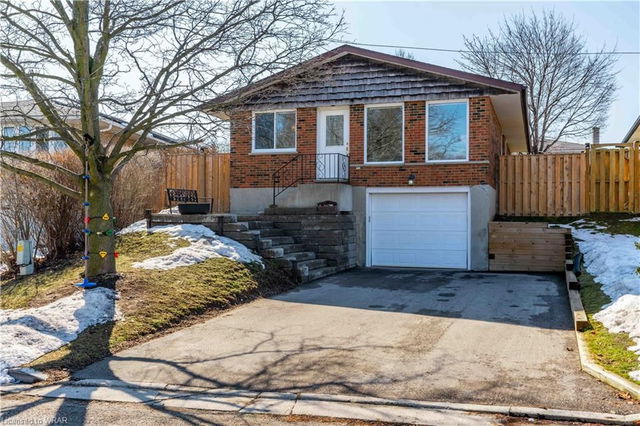 11 Bosworth Crescent