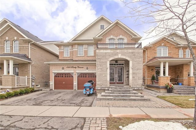 1340 Ruddy Crescent
