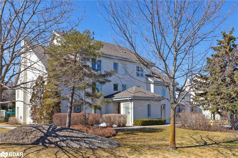 215 - 120 Fairway Court