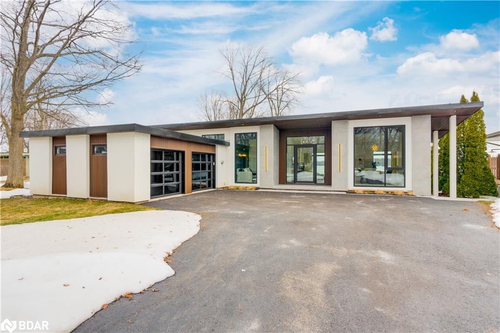 Single Family Residence sold at 655 Glen Crescent, Orillia, South Ward, L3V 6R2 - MLS: 40395741