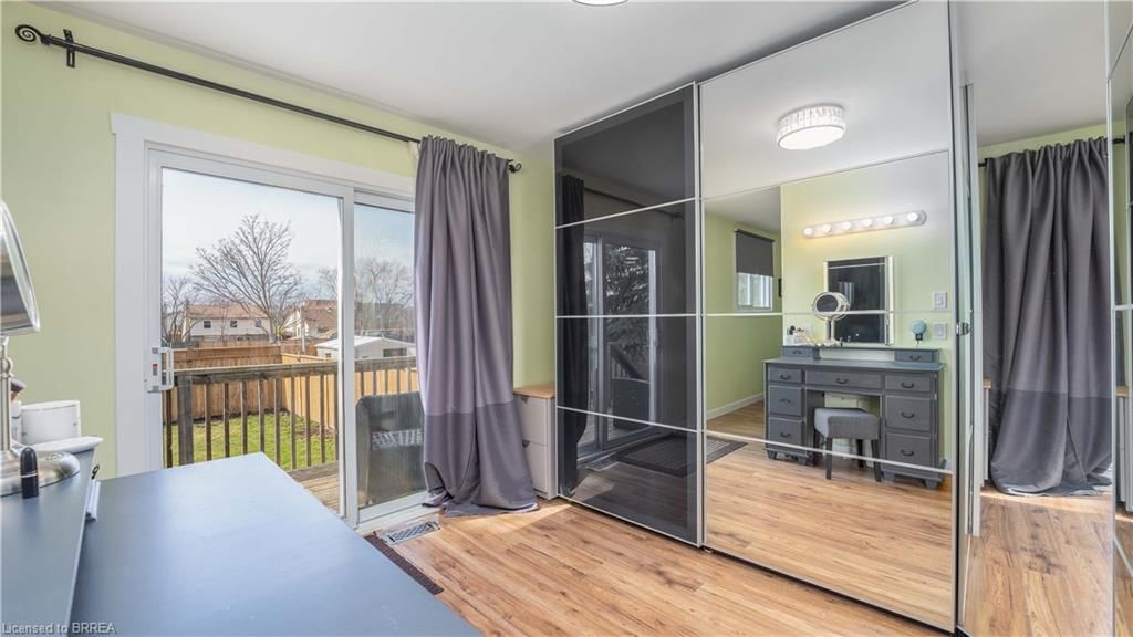 Single Family Residence sold at 61 Rand Street, Hamilton, ON, L8J 1A5 - Valley Park - MLS: 40396853