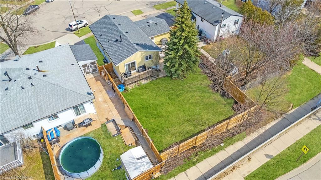 Single Family Residence sold at 61 Rand Street, Hamilton, ON, L8J 1A5 - Valley Park - MLS: 40396853