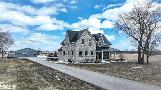 2443 Carlyon Line