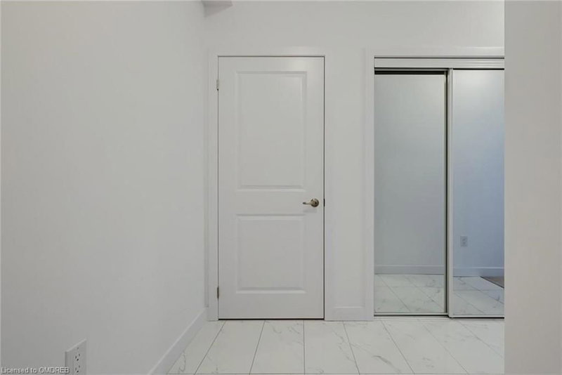 Room2