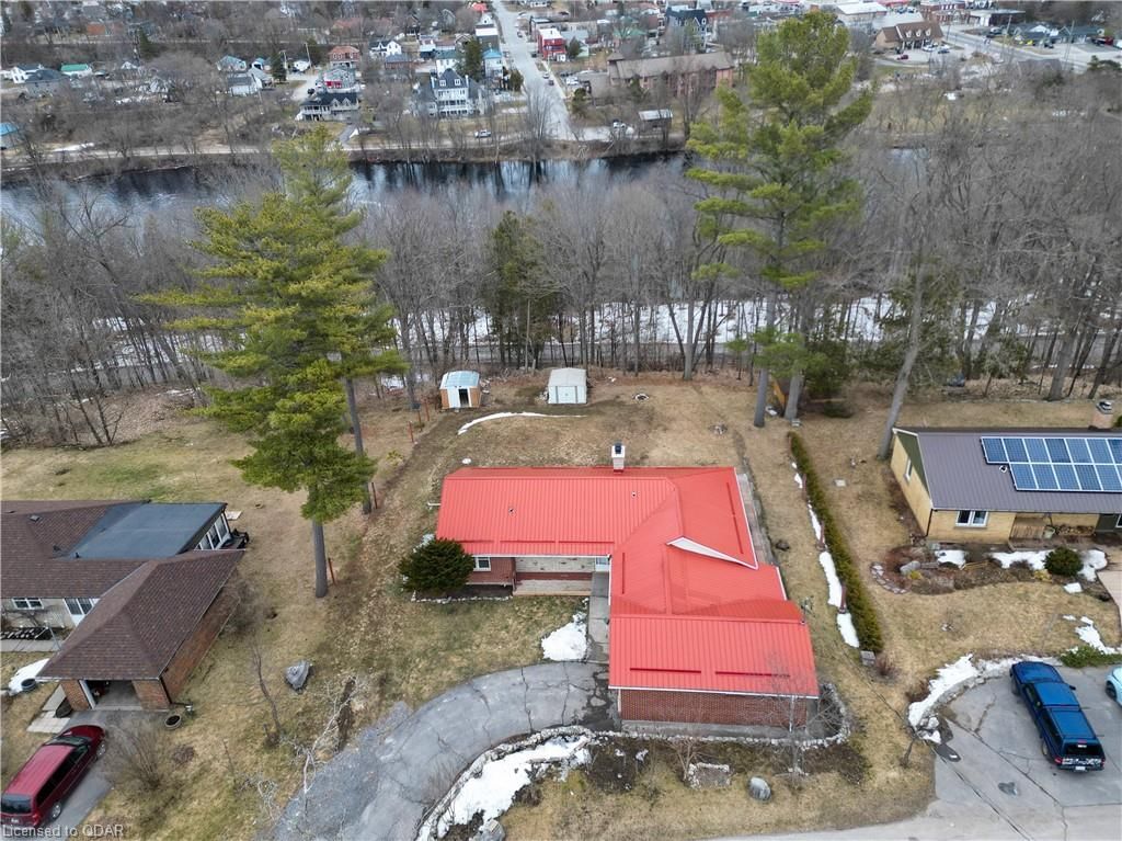 Single Family Residence sold at 6 Tecumseh Drive, Marmora, ON, K0K 2M0 - Marmora Ward - MLS: 40397953