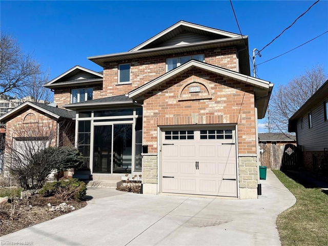 1037 Vansickle Road
