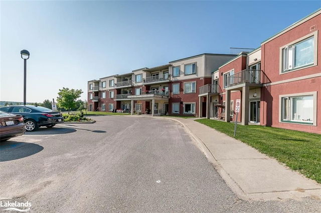 210 - 333 Lafontaine Road