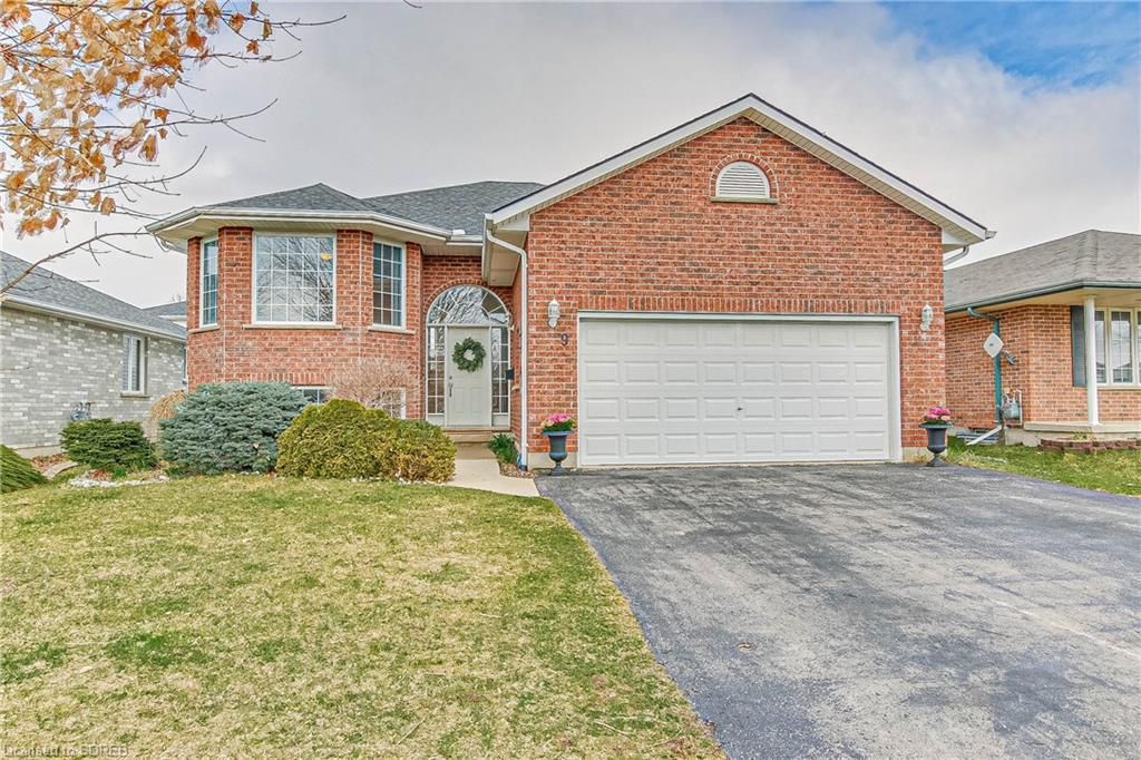 Single Family Residence sold at 9 Johnson Crescent, Simcoe, Town of Simcoe, N3Y 5K9 - MLS: 40398598