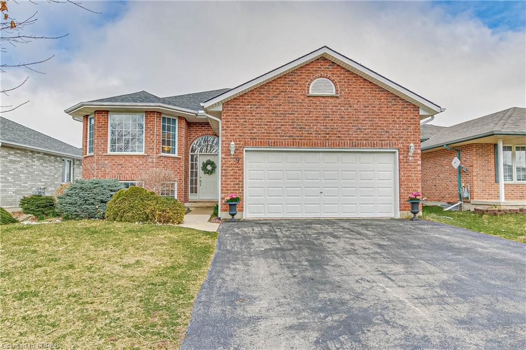 Single Family Residence sold at 9 Johnson Crescent, Simcoe, Town of Simcoe, N3Y 5K9 - MLS: 40398598