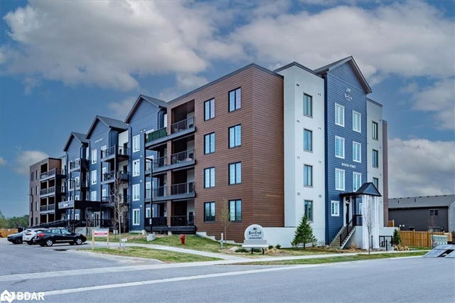 302 - 20 Koda Street