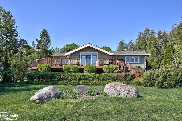 171 Chamonix Crescent