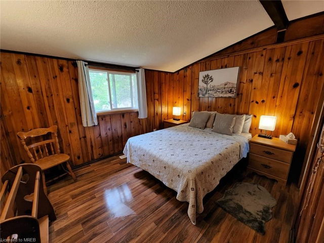 1441 Tiny Beaches Road