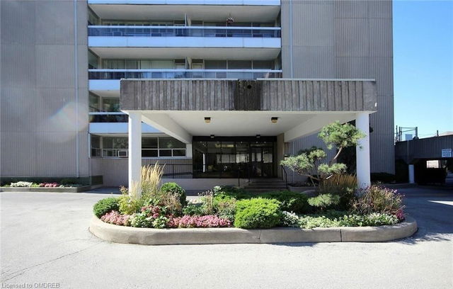 404 - 2263 Marine Drive