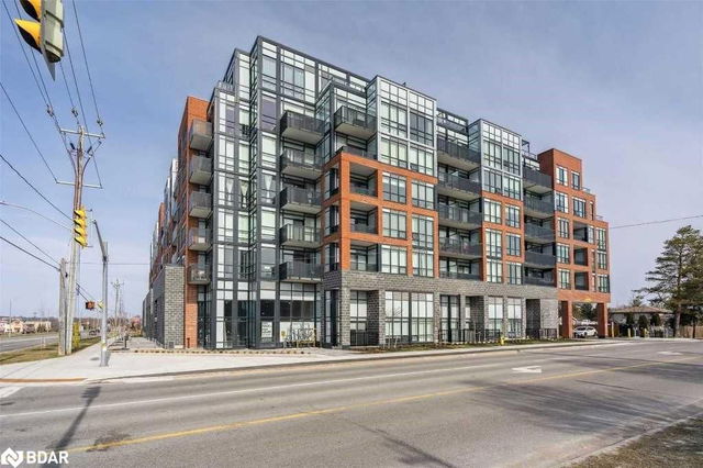204 - 681 Yonge Street