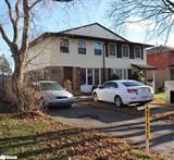 71 Daphne Crescent
