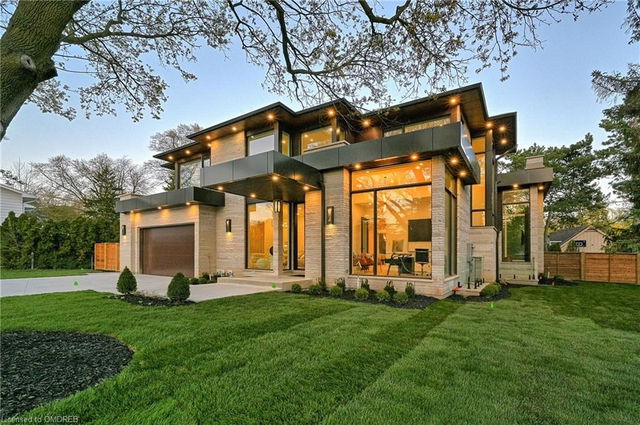 1304 Hillhurst Road
