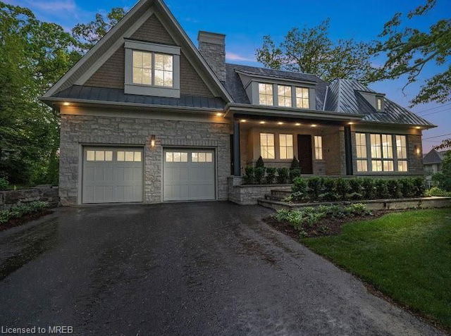 1322 Minaki Road