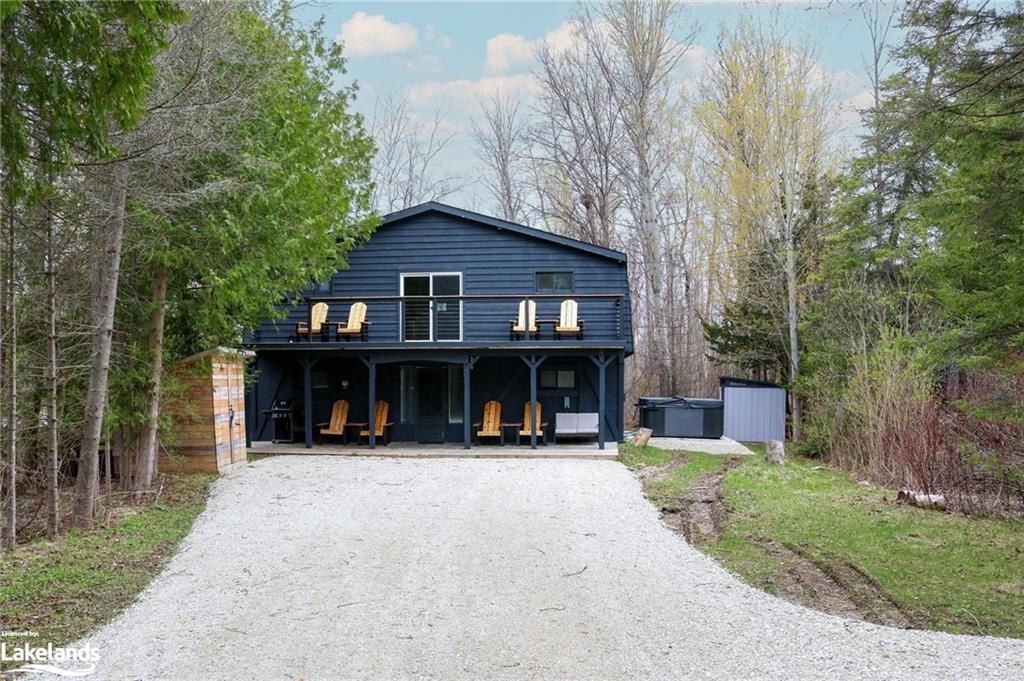 Single Family Residence sold at 119 James Street, The Blue Mountains, ON, L9Y 0T6 - Blue Mountains - MLS: 40408635