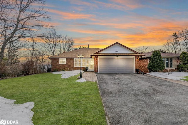 20 White Pine Place
