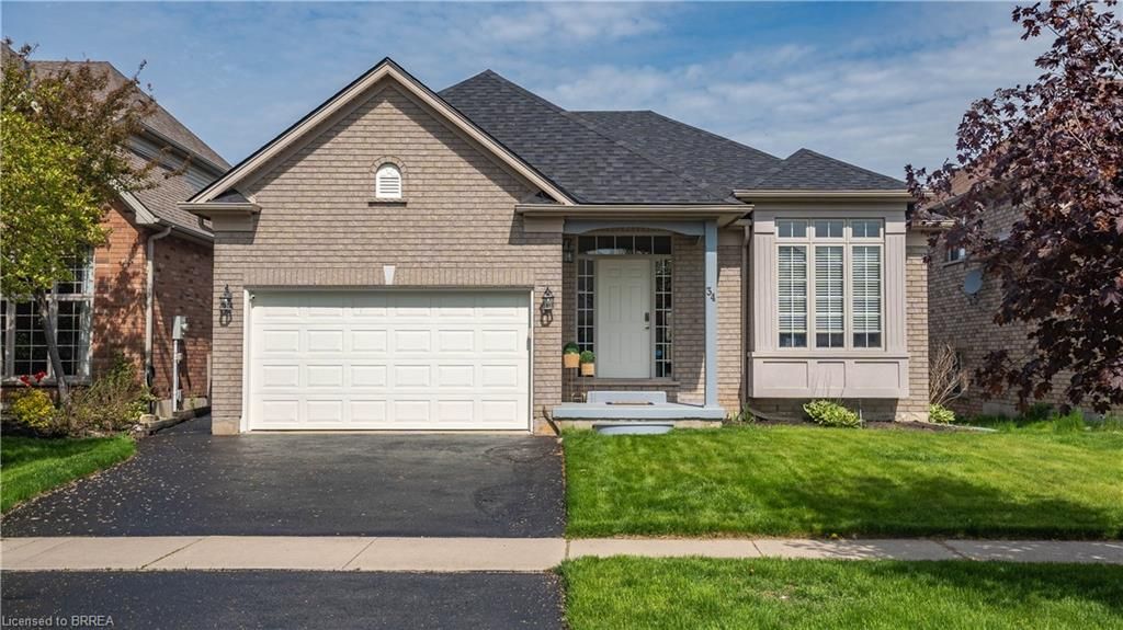 Single Family Residence sold at 34 Varley Crescent, Brantford, ON, N3R 7Z7 - Northridge - MLS: 40410272