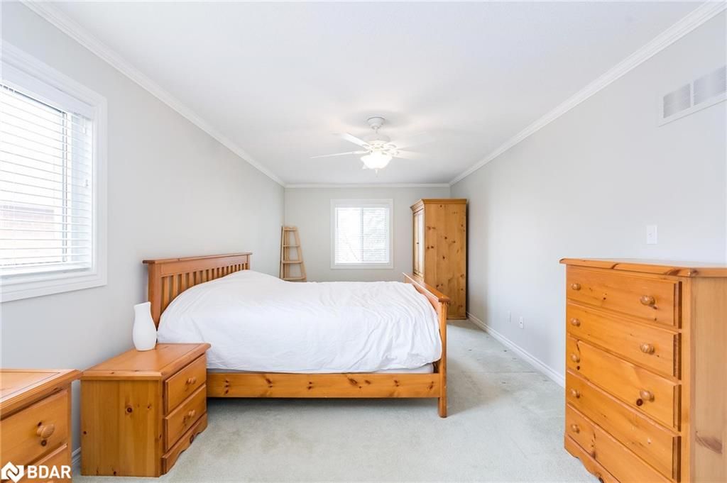 Single Family Residence sold at 41 River Ridge Road, Barrie, ON, L4N 7G2 - Innishore - MLS: 40410341