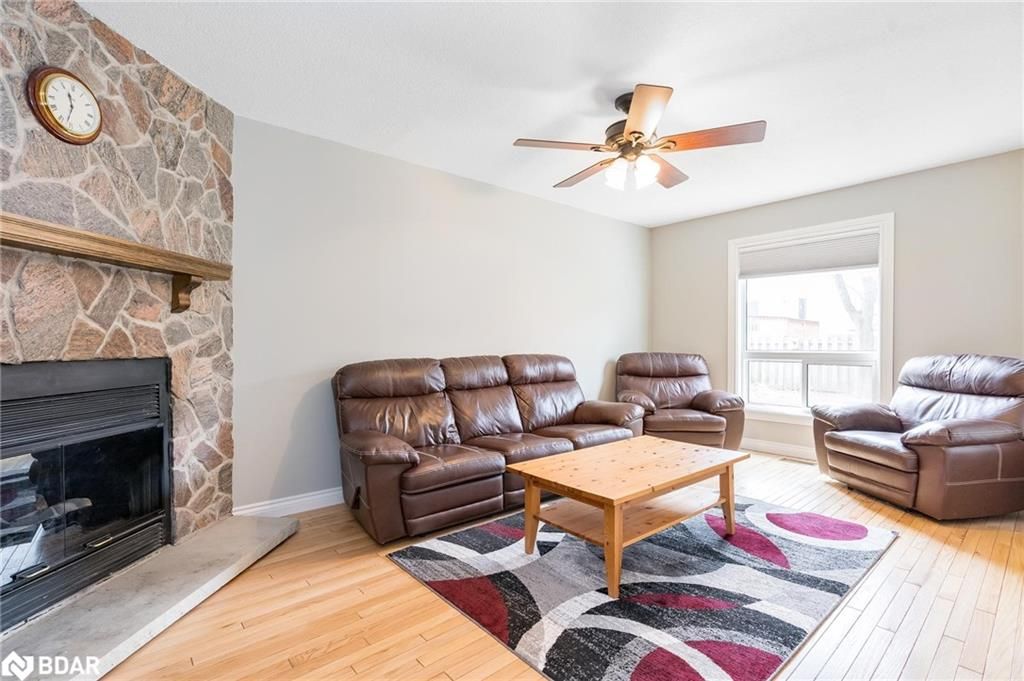 Single Family Residence sold at 41 River Ridge Road, Barrie, ON, L4N 7G2 - Innishore - MLS: 40410341