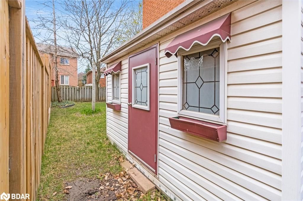Single Family Residence sold at 41 River Ridge Road, Barrie, ON, L4N 7G2 - Innishore - MLS: 40410341