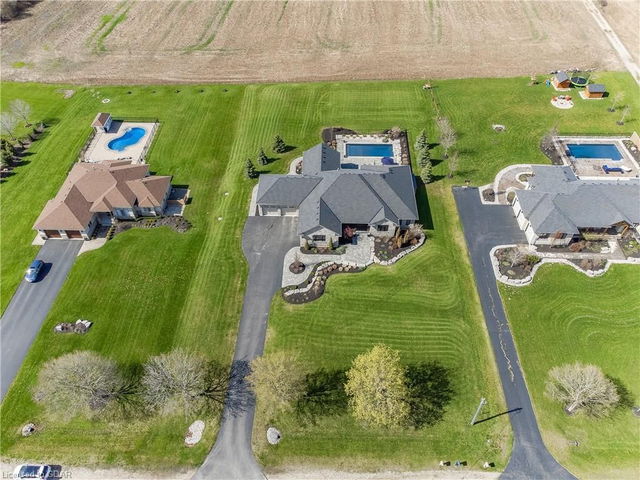 11 Hartfield Drive