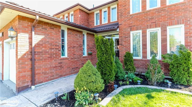 340 King Andrew Drive