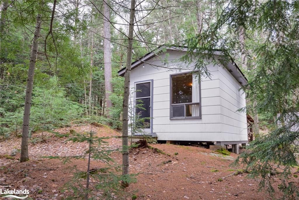 Single Family Residence sold at 18 21kl Island, Kilworthy, ON, P0C 1G0 - Morrison - MLS: 40411237