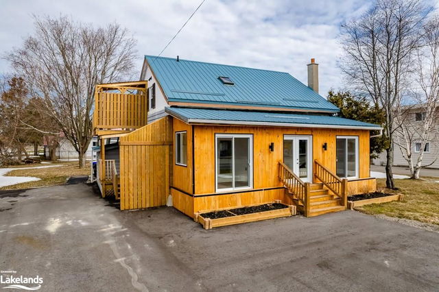 348 Lafontaine Road