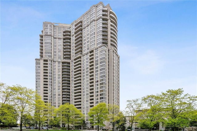 PH3405 - 35 Kingsbridge Garden Circle