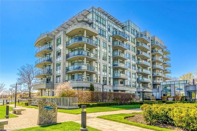 521 - 3500 Lakeshore Road