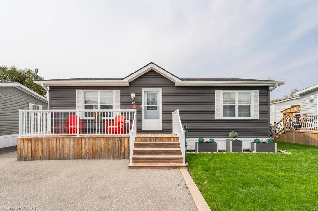 Modular Home sold at 19 Elm Street, Puslinch, Rural Puslinch East, N0B 2J0 - MLS: 40416680