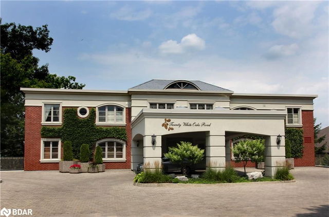 302 - 20 White Oaks Road