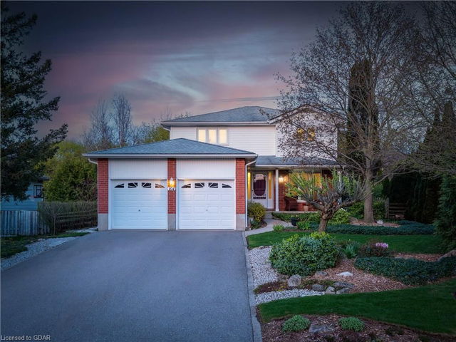 104 Lou Hilts Crescent