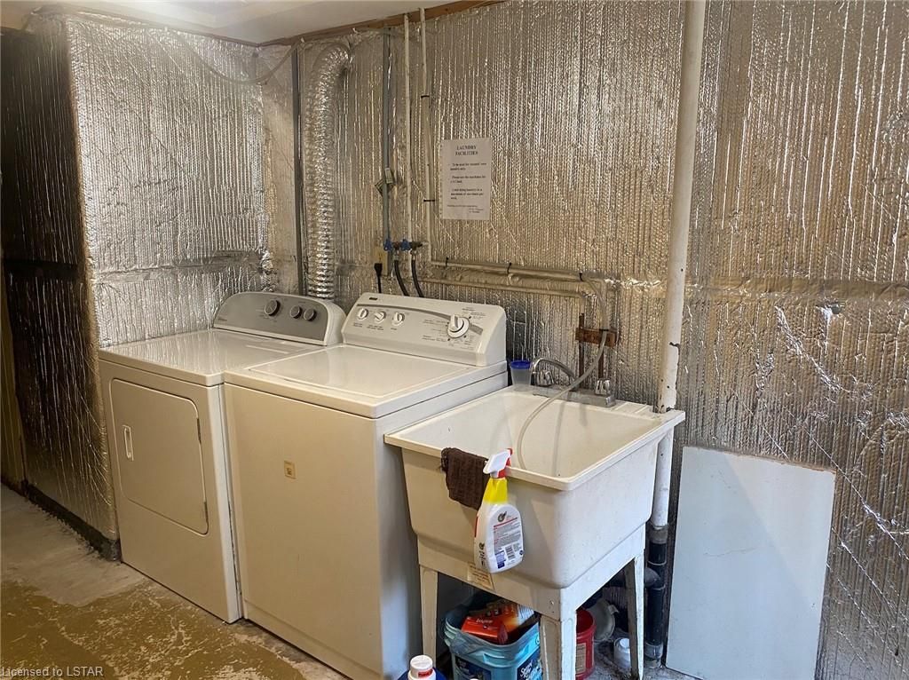 Single Family Residence leased at LOWER-712 Chester Street, London, ON, N6C 2K2 - South H - MLS: 40417613