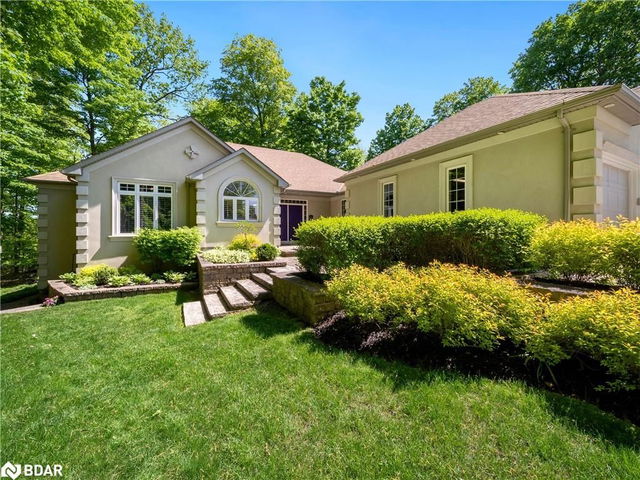 11 Hogan Court