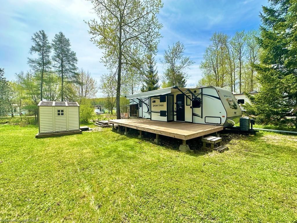 Mobile Home sold at Woodside 35-7489 Sideroad 5 E, Mount Forest, ON, N0G 2L0 - Rural Wellington North - MLS: 40419892