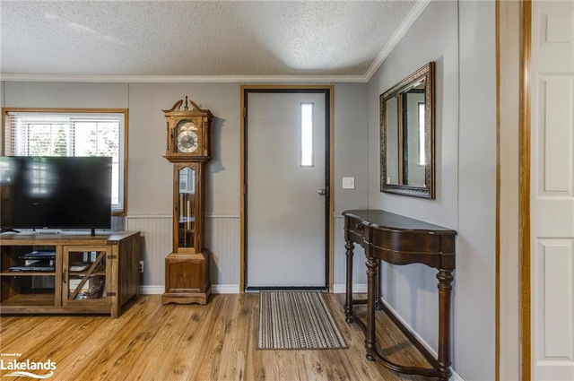 20 - 5411 Elliott Sideroad
