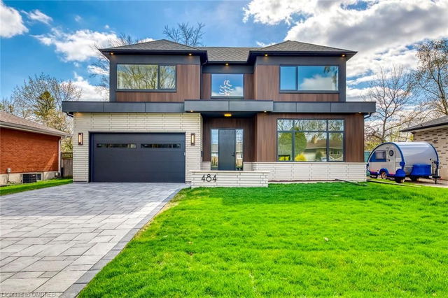 484 Rothesay Place