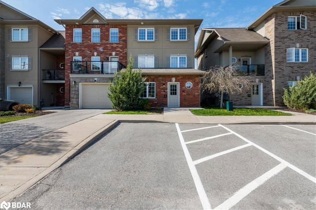 9 - 57 Ferndale Drive