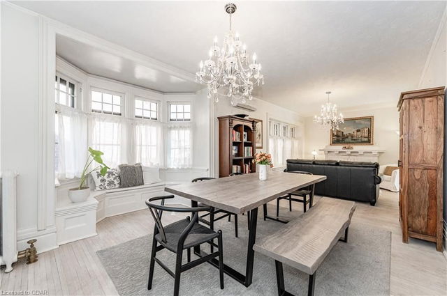 14 Forbes Avenue